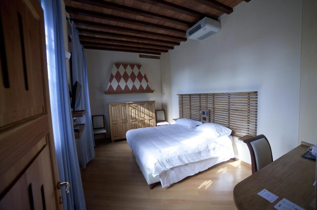 Agriturismo Cascina Farisengo Stagno Lombardo Exterior photo